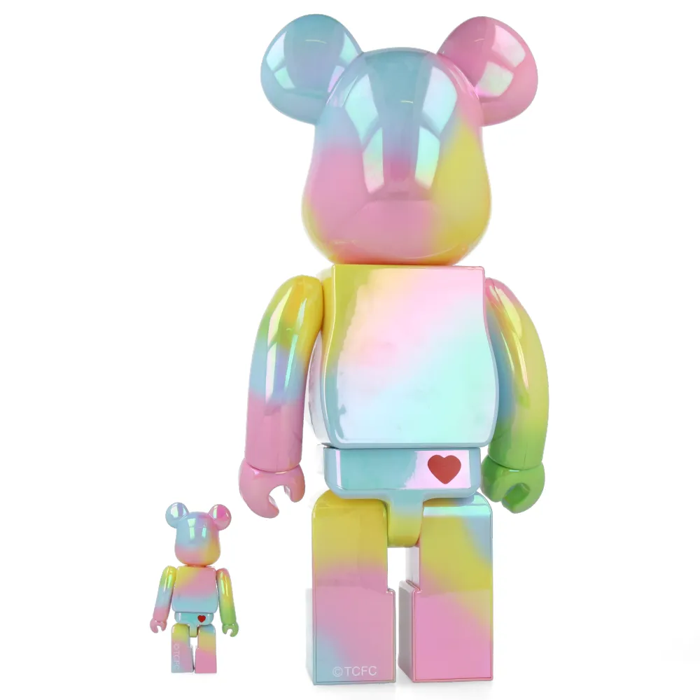 400%   100% Bearbrick Togetherness Bear (Les Bisounours)